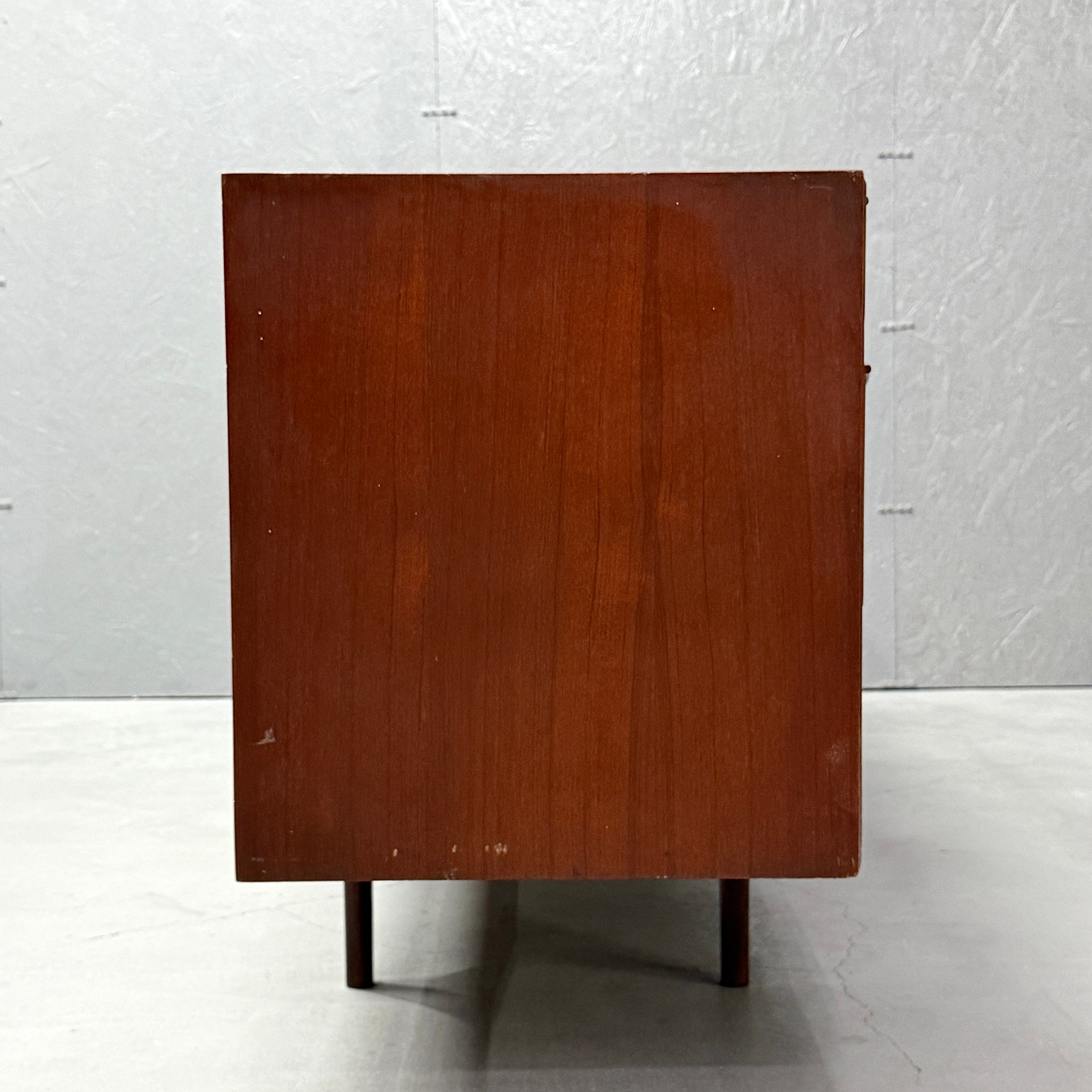 A.H.McINTOSH(マッキントッシュ) / DUNVEGAN Sideboard (401) – NONOR