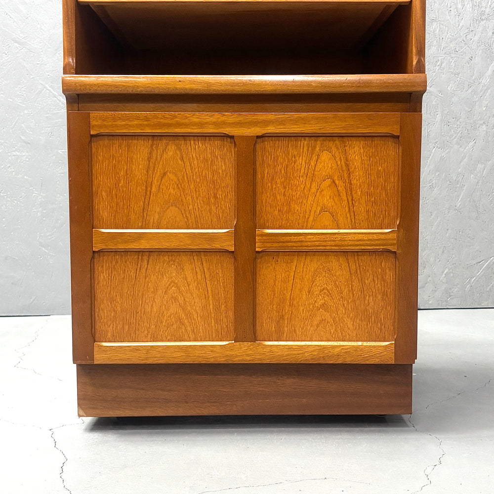 
                      
                        Nathan(ネイサン) / VINTAGE Small Cabinet
                      
                    