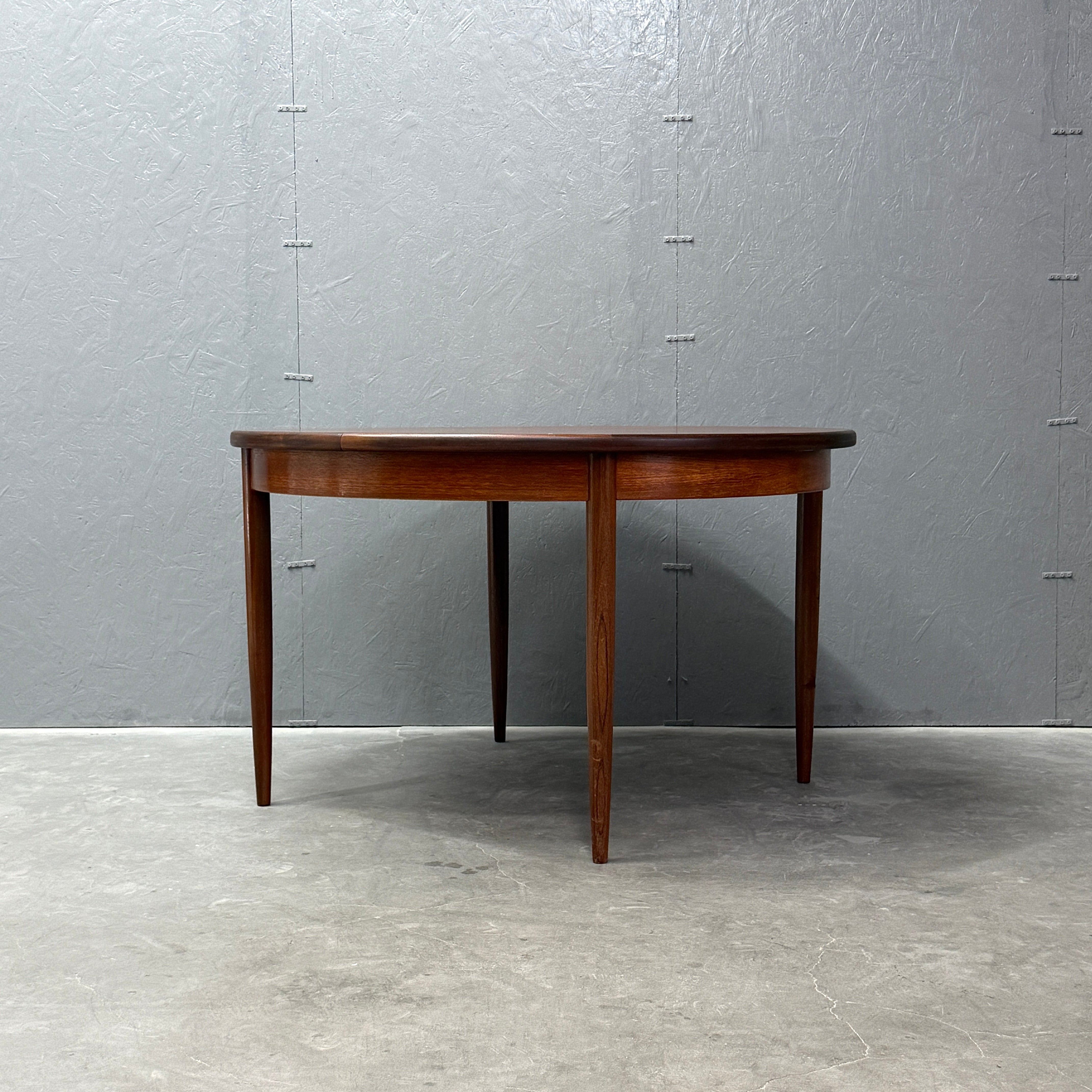 ダイニングテーブル – NONOR FURNITURE