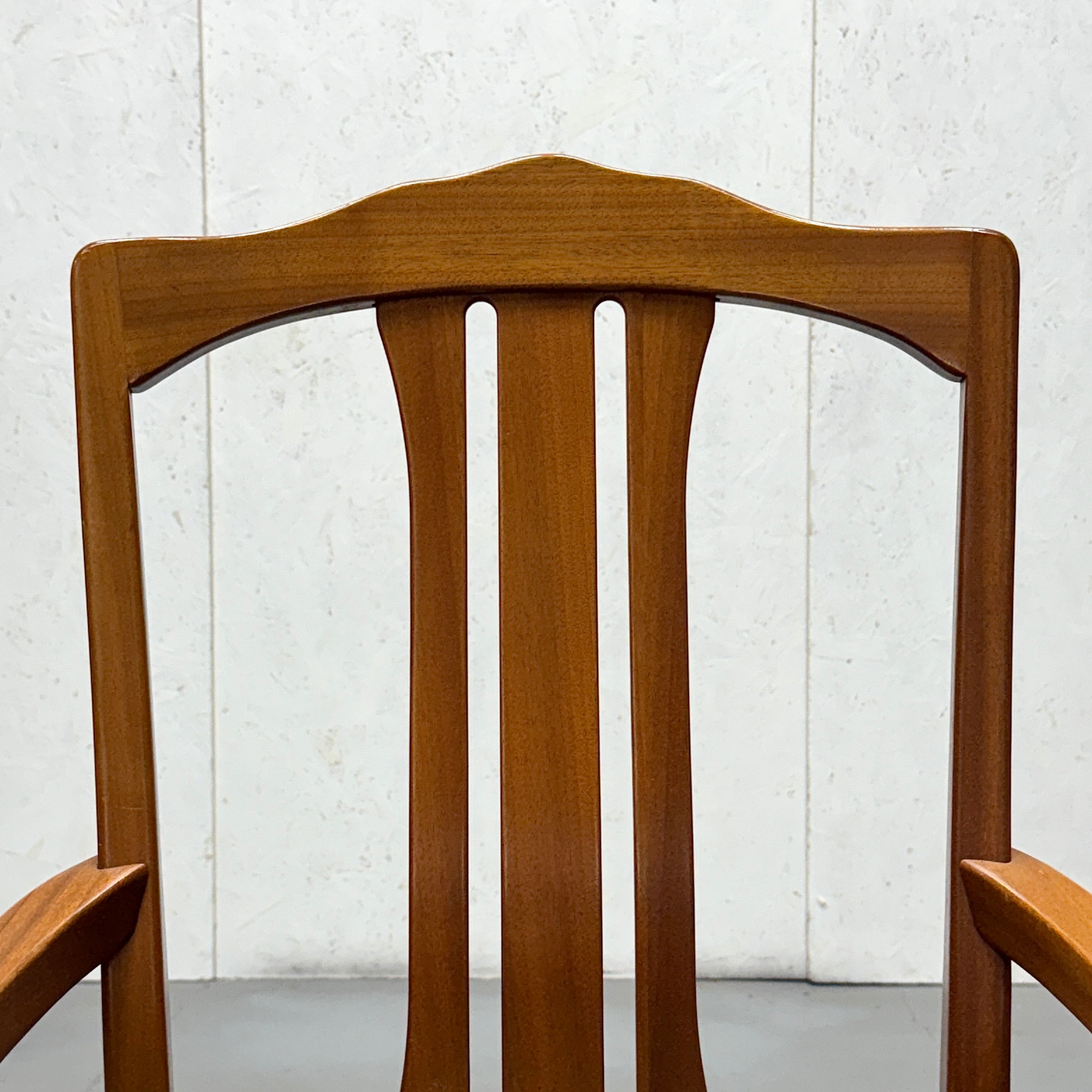 Parker Knoll(パーカーノール) ⁄ DINING CHAIR ダイニングチェア (304
