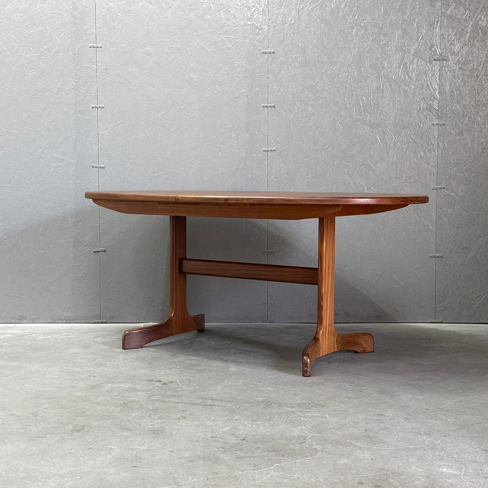 ダイニングテーブル – NONOR FURNITURE