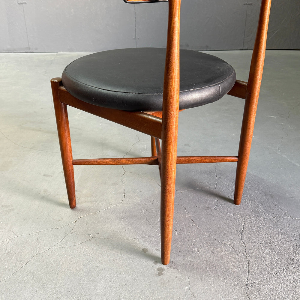 
                      
                        G-PLAN(ジープラン) / FRESCO CIRCULAR CHAIR フレスコ サーキュラーチェア (501)
                      
                    