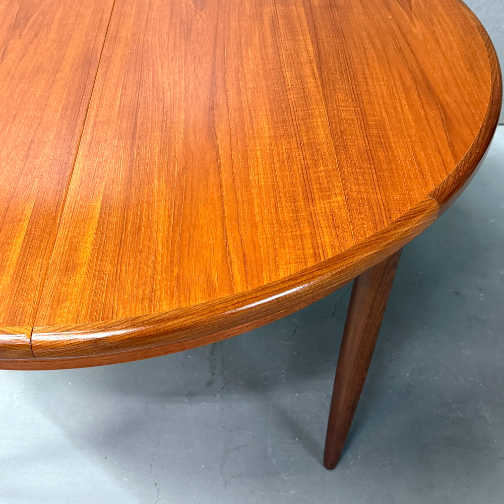 
                      
                        G-PLAN(ジープラン) / Fresco ROUND TABLE フレスコ ラウンドエクステンション ダイニングテーブル (501)
                      
                    