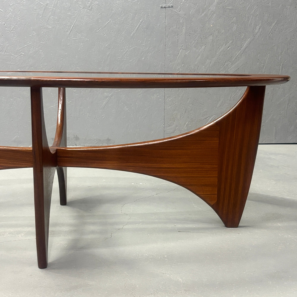 
                      
                        G-PLAN(ジープラン) / Astro oval coffee table アストロ オーバルコーヒーテーブル (403)
                      
                    