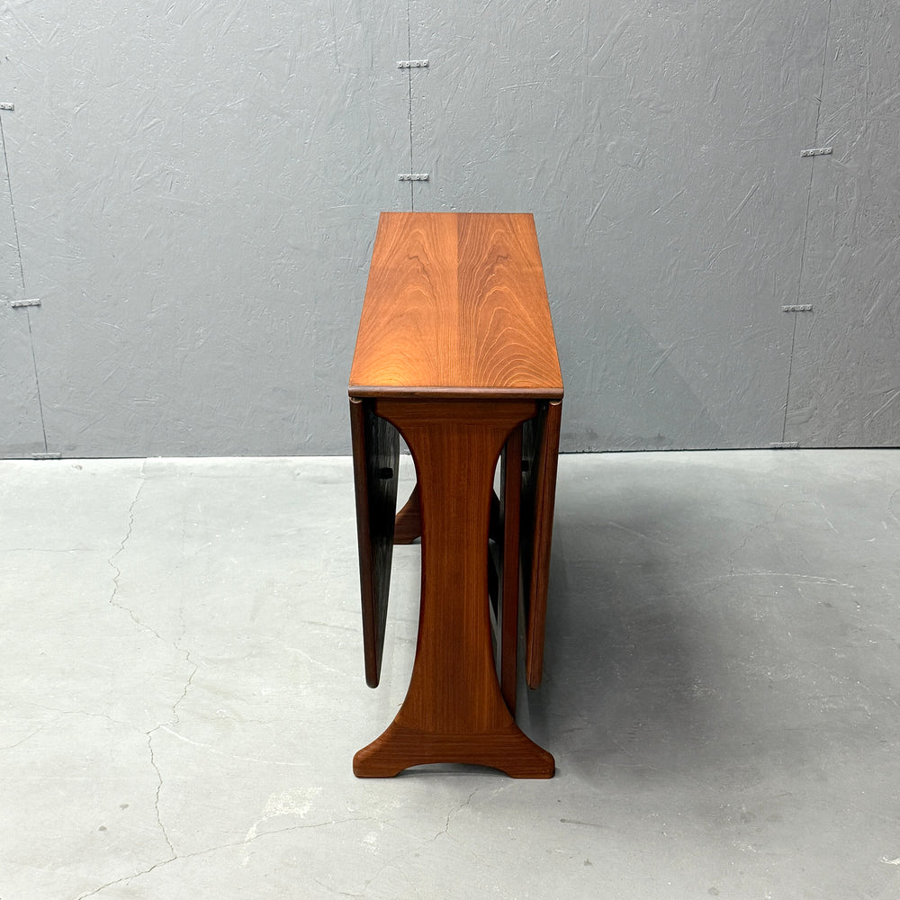 
                      
                        G-PLAN(ジープラン) / Fresco GATELEG TABLE ゲートレッグテーブル (501)
                      
                    