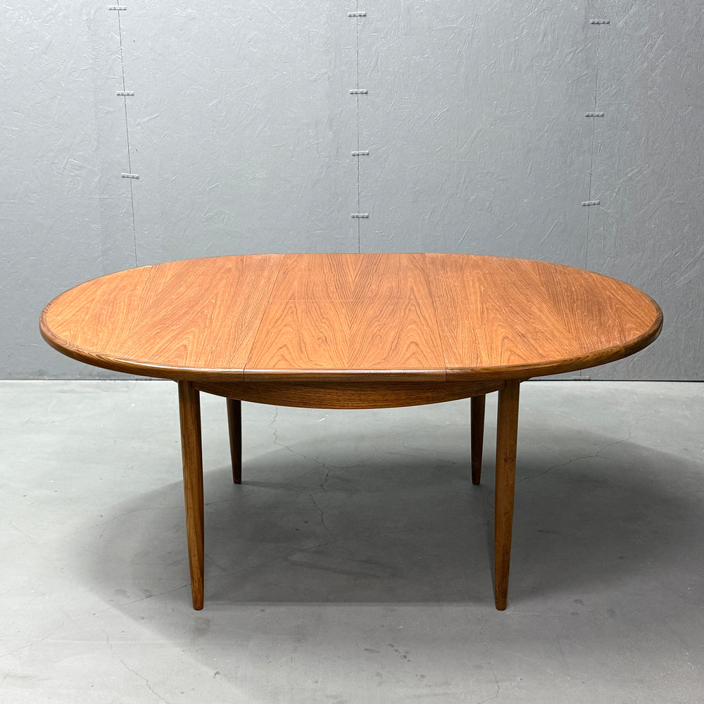 
                      
                        G-PLAN(ジープラン) / Fresco ROUND TABLE フレスコ ラウンドエクステンション ダイニングテーブル (409)
                      
                    