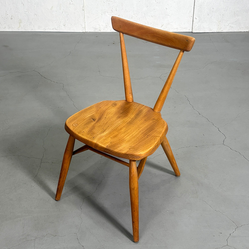 
                      
                        ERCOL(アーコール) / STACKING CHAIR スタッキングチェア (302)
                      
                    