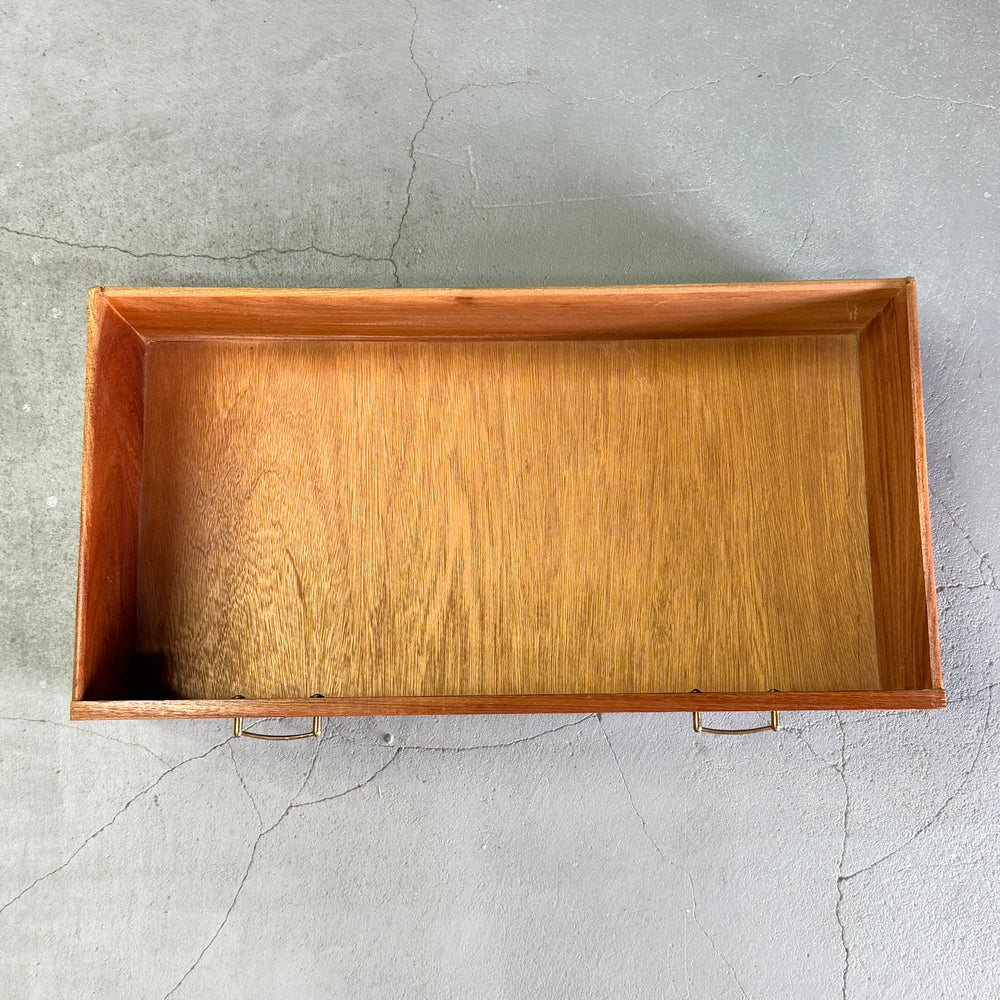
                      
                        Teak 5-Drawer Chest ヴィンテージ 5段チェスト
                      
                    