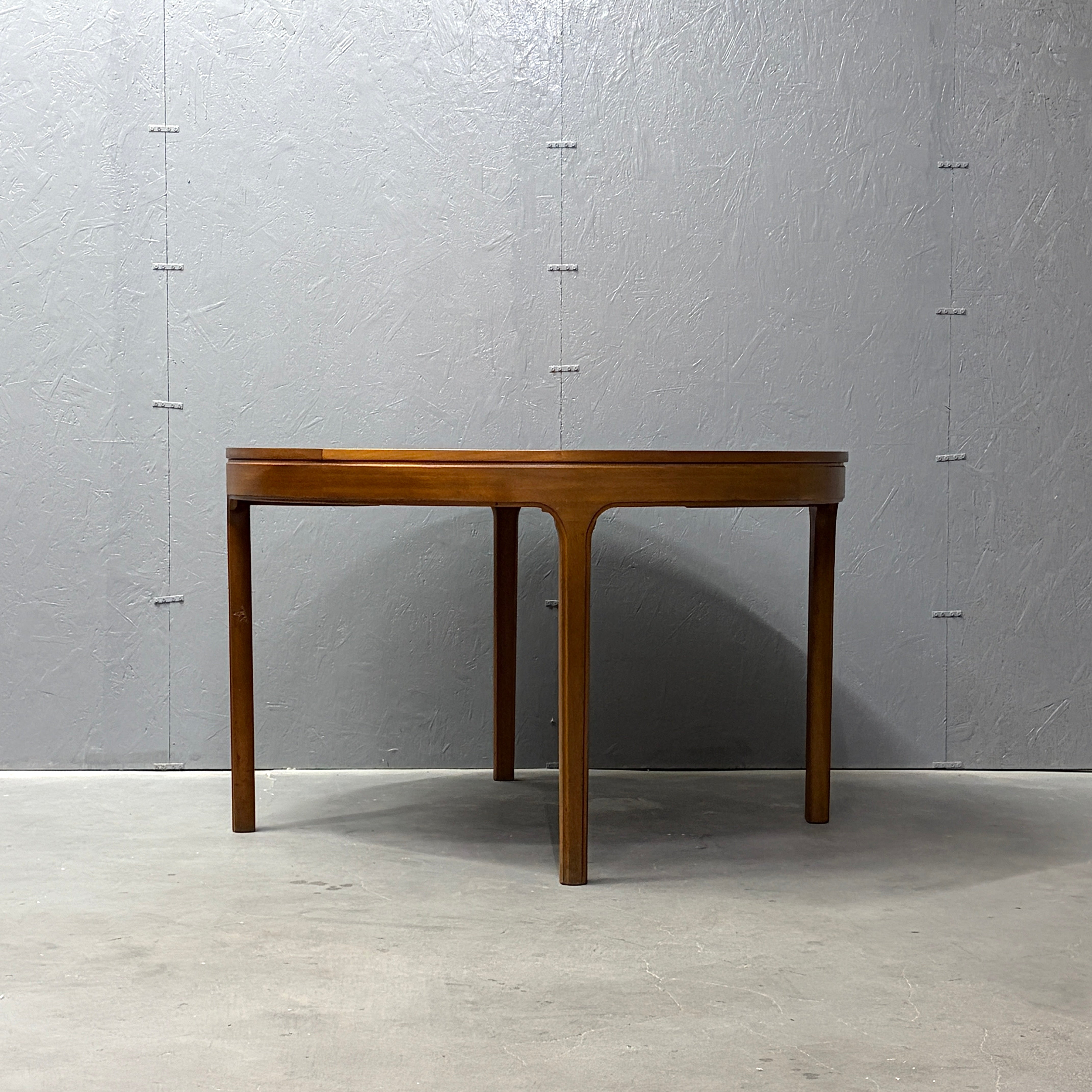 ダイニングテーブル – NONOR FURNITURE