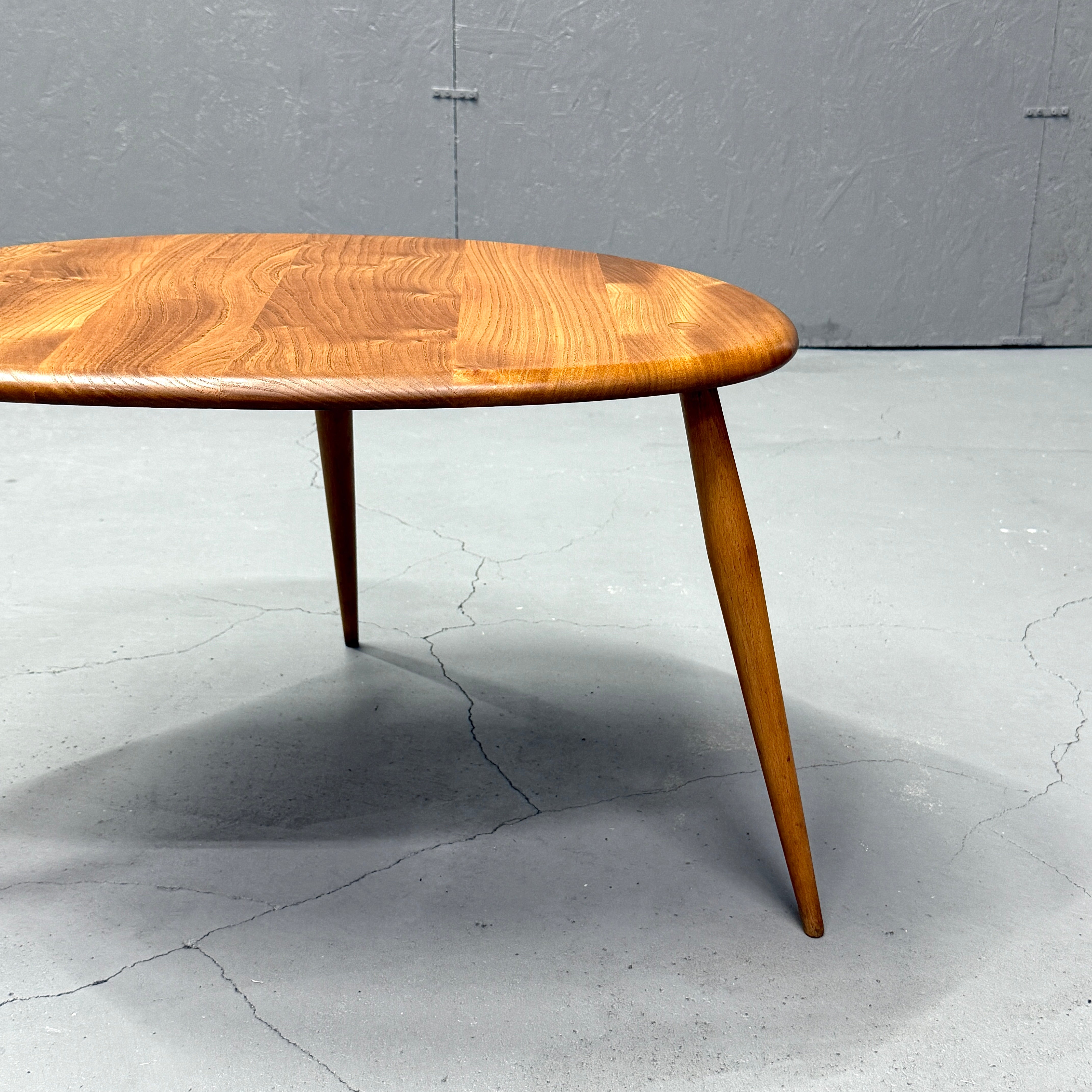 ERCOL(アーコール) ペブルテーブル (401) ERCOL(アーコール) / Pebble table ペブルテーブル (401) – NONOR