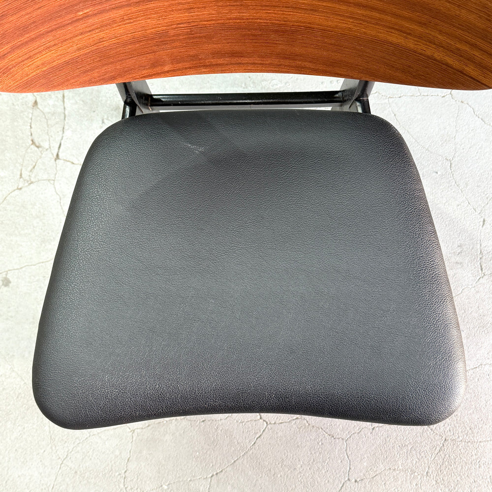 
                      
                        Beautility (ビューティリティ) / Vintage chair ヴィンテージ ダイニングチェア (3)
                      
                    