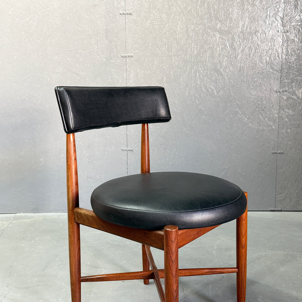 
                      
                        G-PLAN(ジープラン) / FRESCO CIRCULAR CHAIR フレスコ サーキュラーチェア (502)
                      
                    