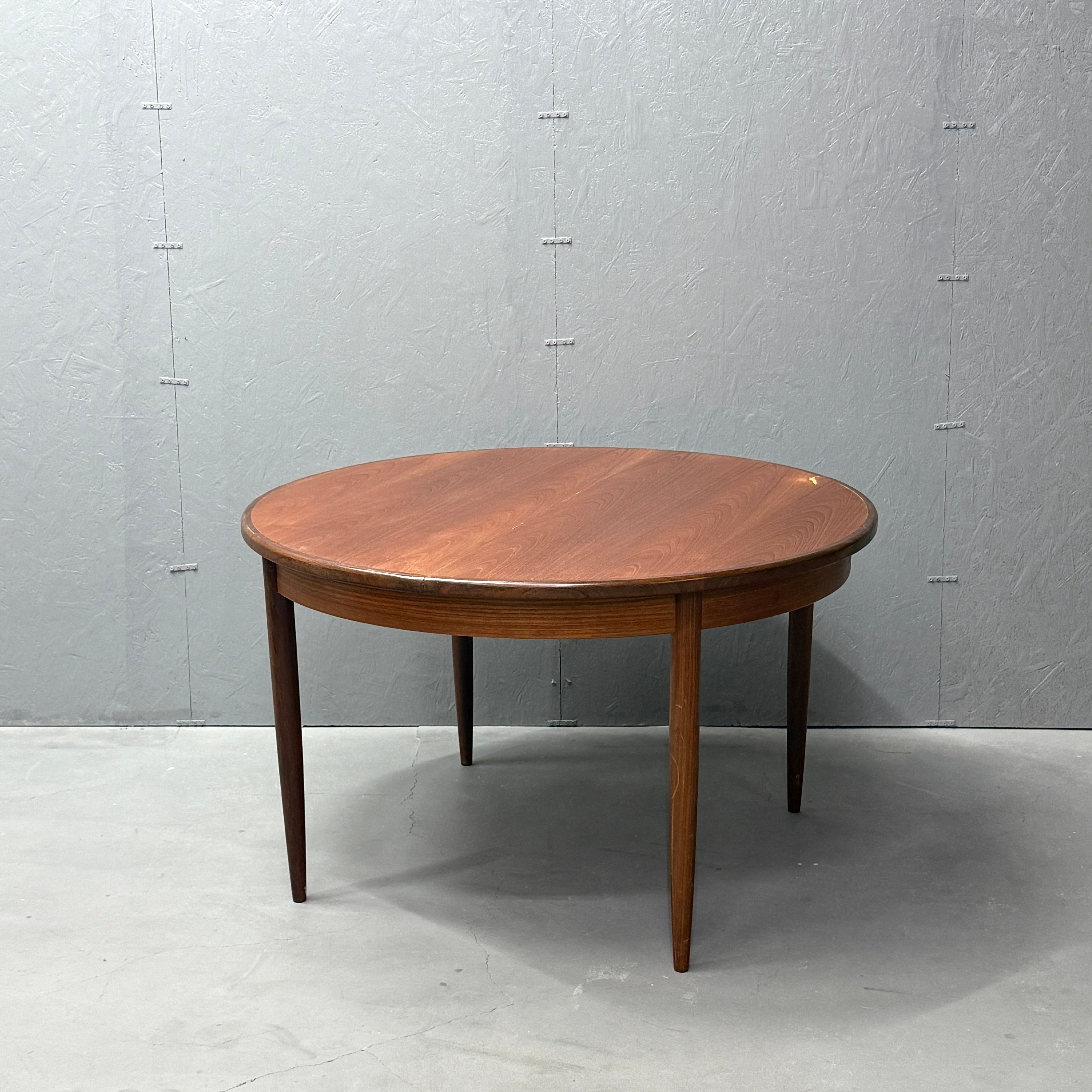 ダイニングテーブル – NONOR FURNITURE