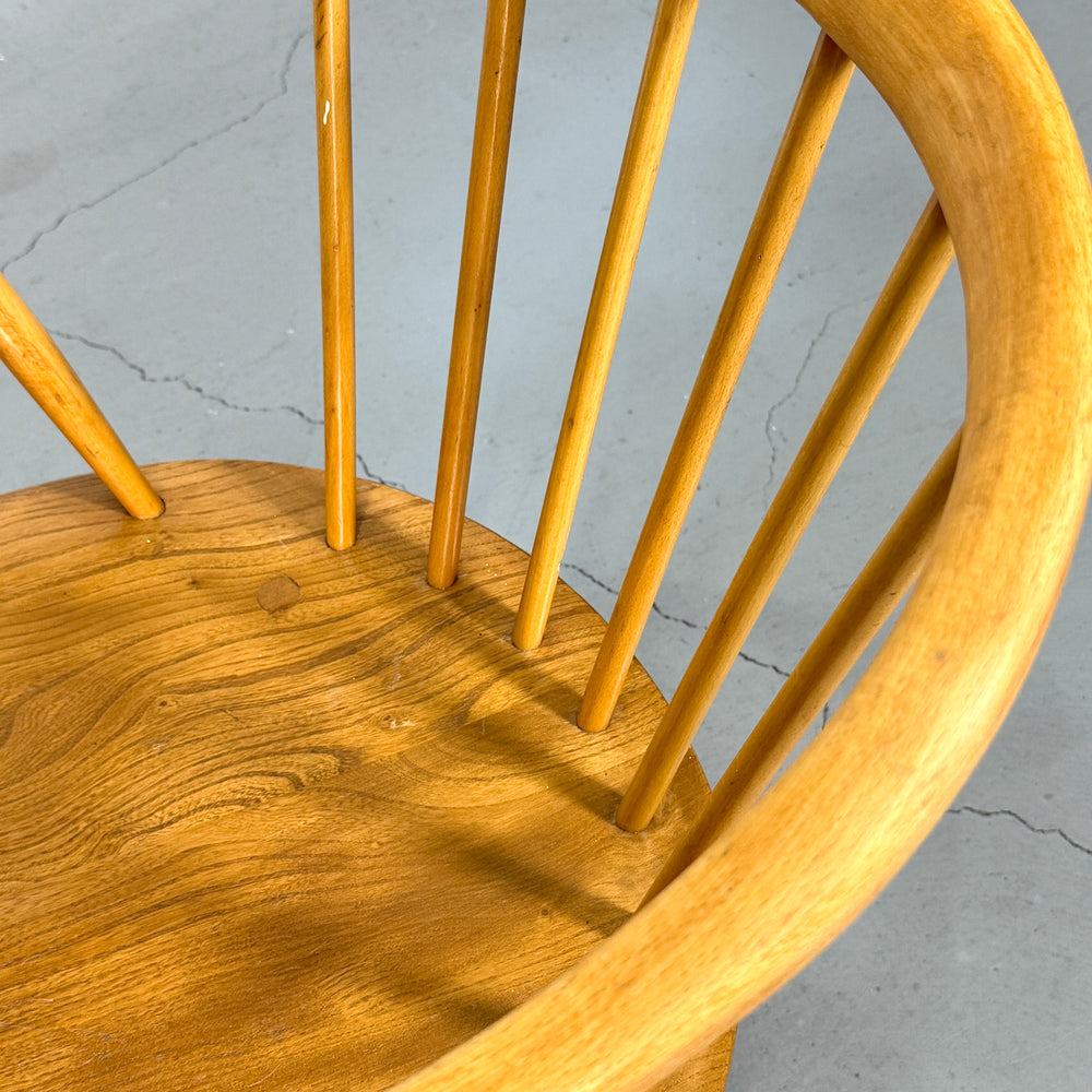 
                      
                        ERCOL(アーコール) COWHORN CHAIR / カウホーンチェア (301)
                      
                    