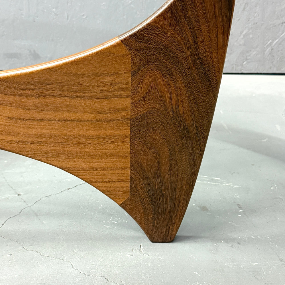 
                      
                        G-PLAN(ジープラン) / Astro oval coffee table アストロ オーバルコーヒーテーブル (501)
                      
                    