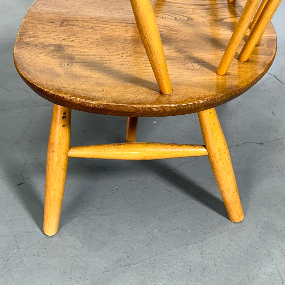 
                      
                        ERCOL(アーコール) COWHORN CHAIR / カウホーンチェア (301)
                      
                    