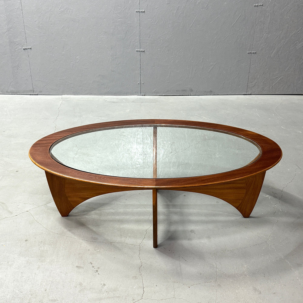 
                      
                        G-PLAN(ジープラン) / Astro oval coffee table アストロ オーバルコーヒーテーブル (502)
                      
                    