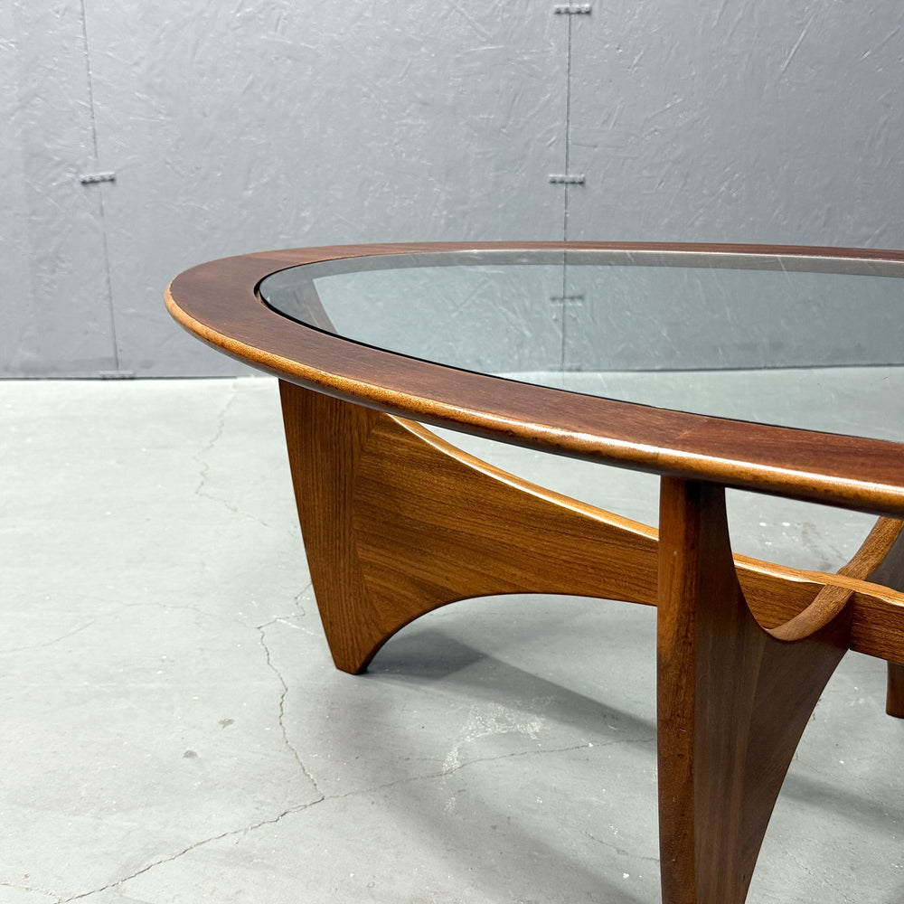 
                      
                        G-PLAN(ジープラン) / Astro oval coffee table アストロ オーバルコーヒーテーブル (502)
                      
                    