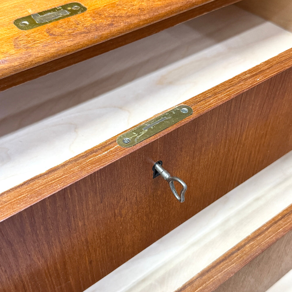 
                      
                        Vintage Roll-Top Writing Bureau ライティングビューロー
                      
                    