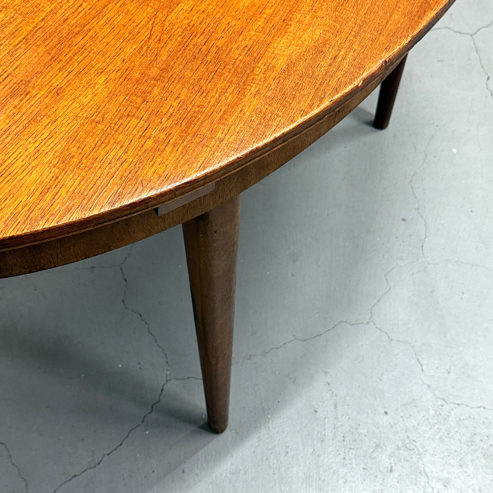 
                      
                        GREAVES & THOMAS / OVAL DINING TABLE オーバルダイニングテーブル (301)
                      
                    