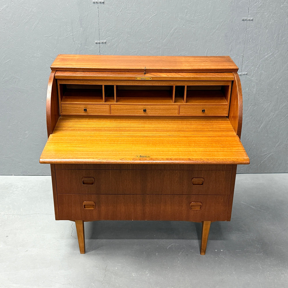 
                      
                        Vintage Roll-Top Writing Bureau ライティングビューロー
                      
                    
