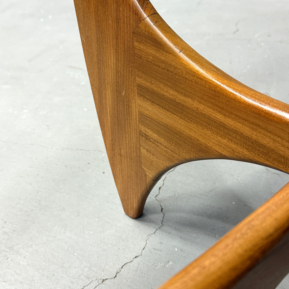 
                      
                        G-PLAN(ジープラン) / Astro oval coffee table アストロ オーバルコーヒーテーブル (501)
                      
                    