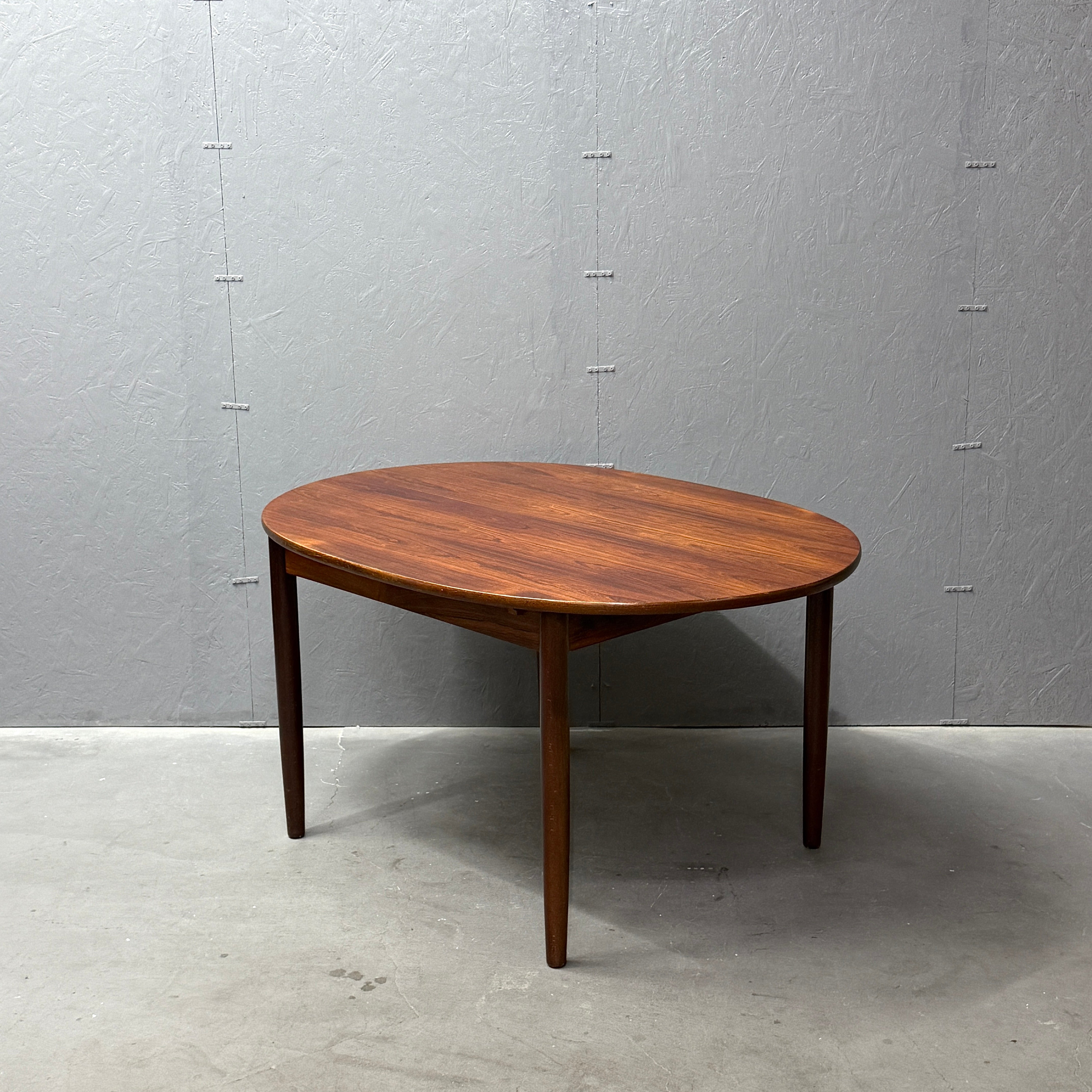 ダイニングテーブル – NONOR FURNITURE