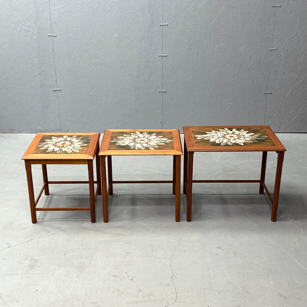 
                      
                        MOBELFABRIKKEN TOFTEN(モーベルファブリッケン・トフテン) / Tiletop nest table タイルトップ テストテーブル (501)
                      
                    