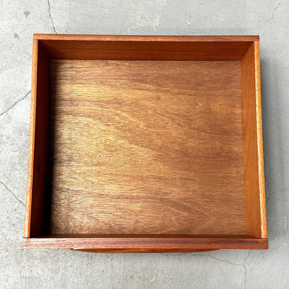 
                      
                        G-PLAN(ジープラン) / DRESSER ドレッサー (501)
                      
                    