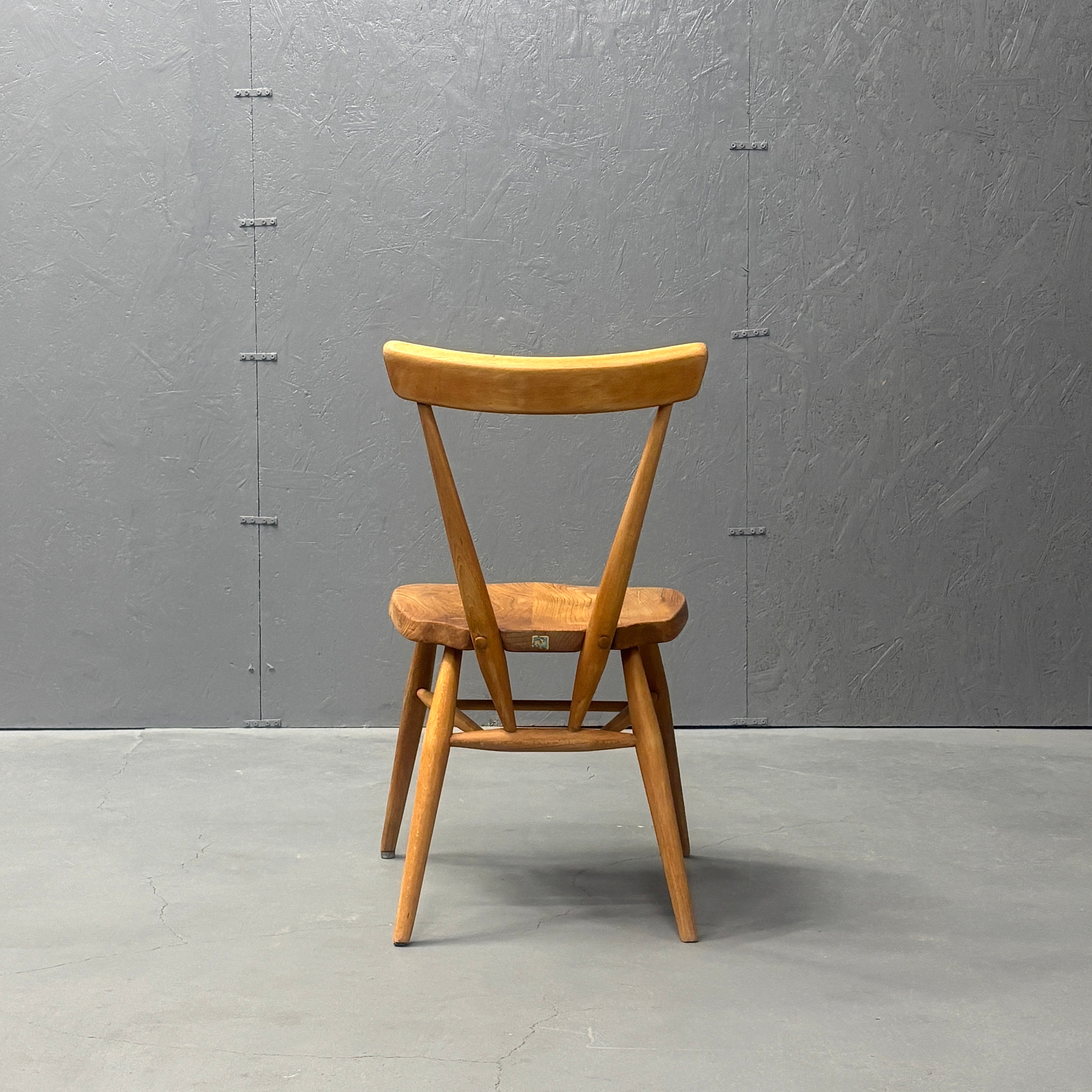 ERCOL(アーコール) / スタッキングチェア (304) ERCOL(アーコール) / スタッキングチェア (304)