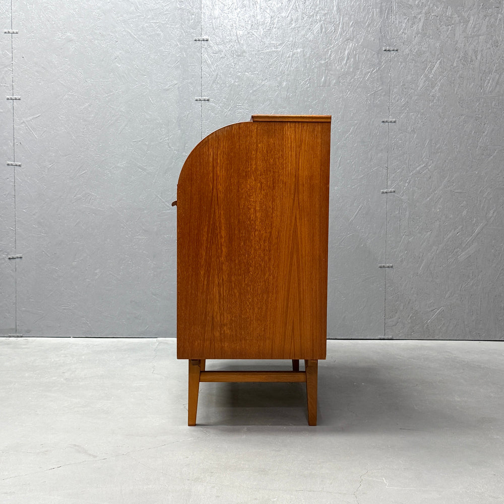 
                      
                        Vintage Roll-Top Writing Bureau ライティングビューロー
                      
                    