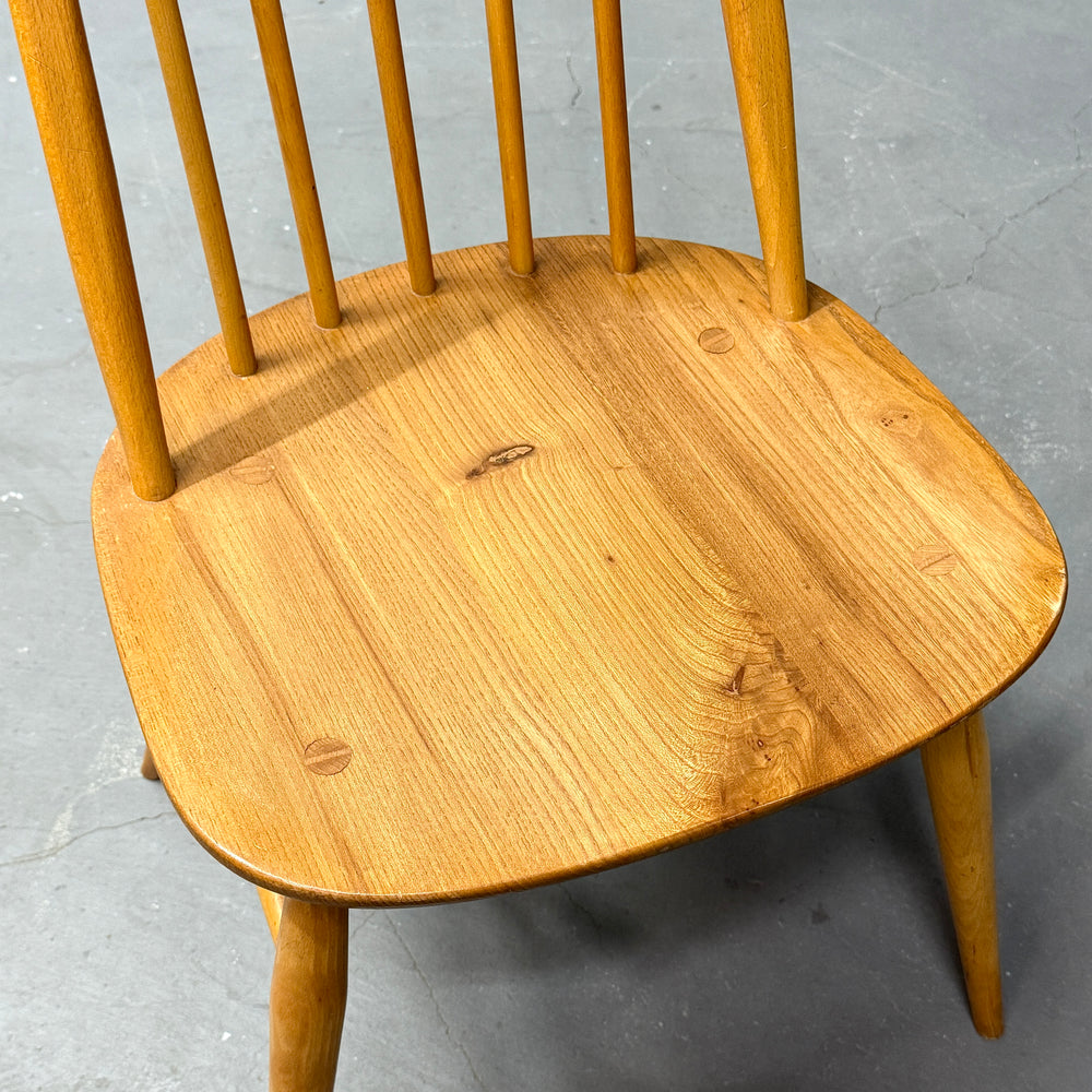 
                      
                        ERCOL(アーコール) / Quaker chair クエーカーチェア (502)
                      
                    
