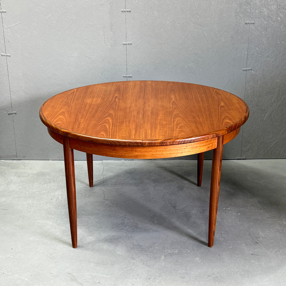 
                      
                        G-PLAN(ジープラン) / Fresco ROUND TABLE フレスコ ラウンドエクステンション ダイニングテーブル (404)
                      
                    