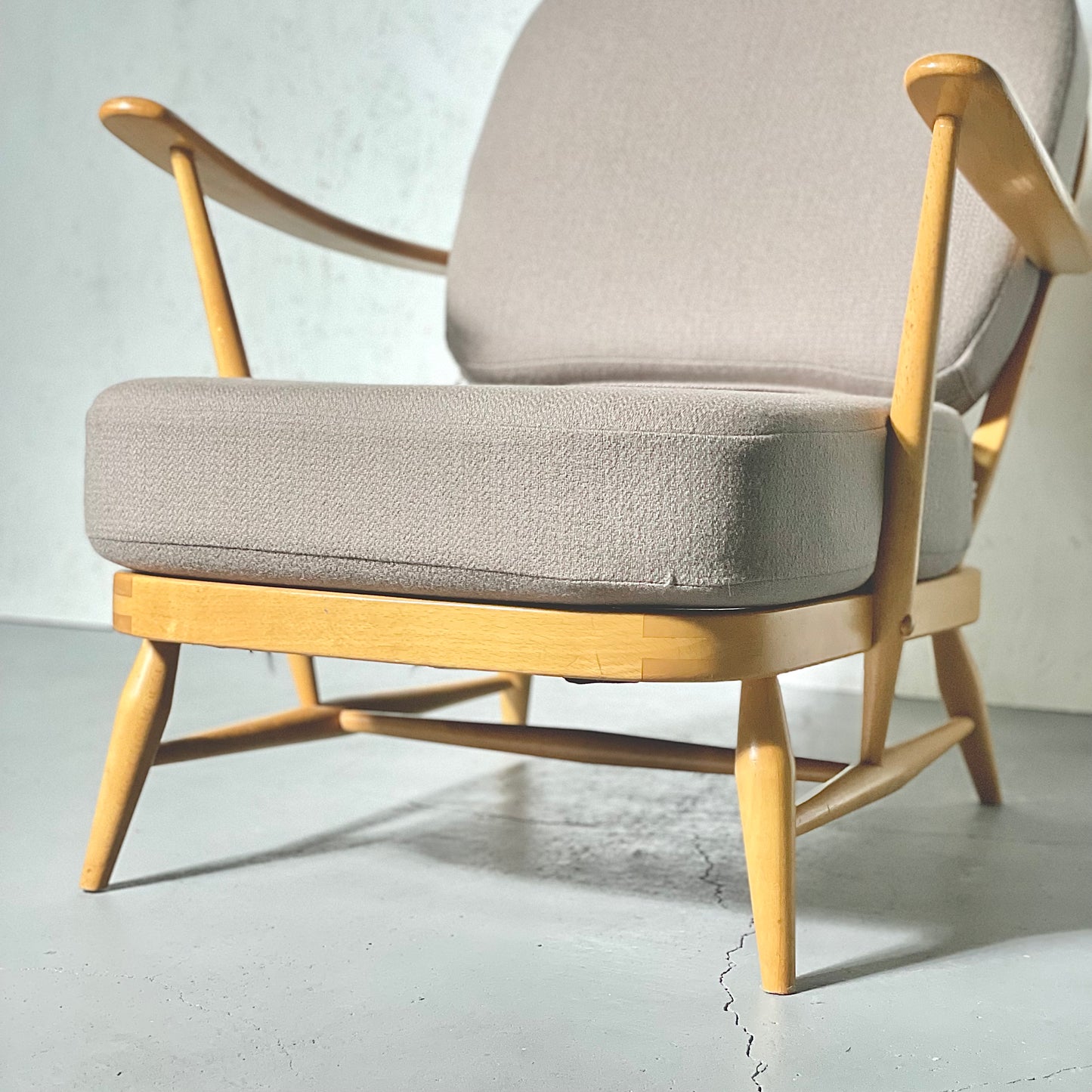 ERCOL(アーコール) / EASY CHAIR シングルソファ(イージーチェア) (1 ERCOL(アーコール) / EASY CHAIR シングルソファ(イージーチェア) (1