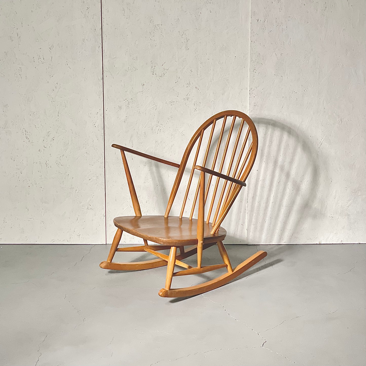 アーコール ロッキングチェア ERCOL(アーコール) GRAND MOTHERS ROCKING CHAIR / グランド