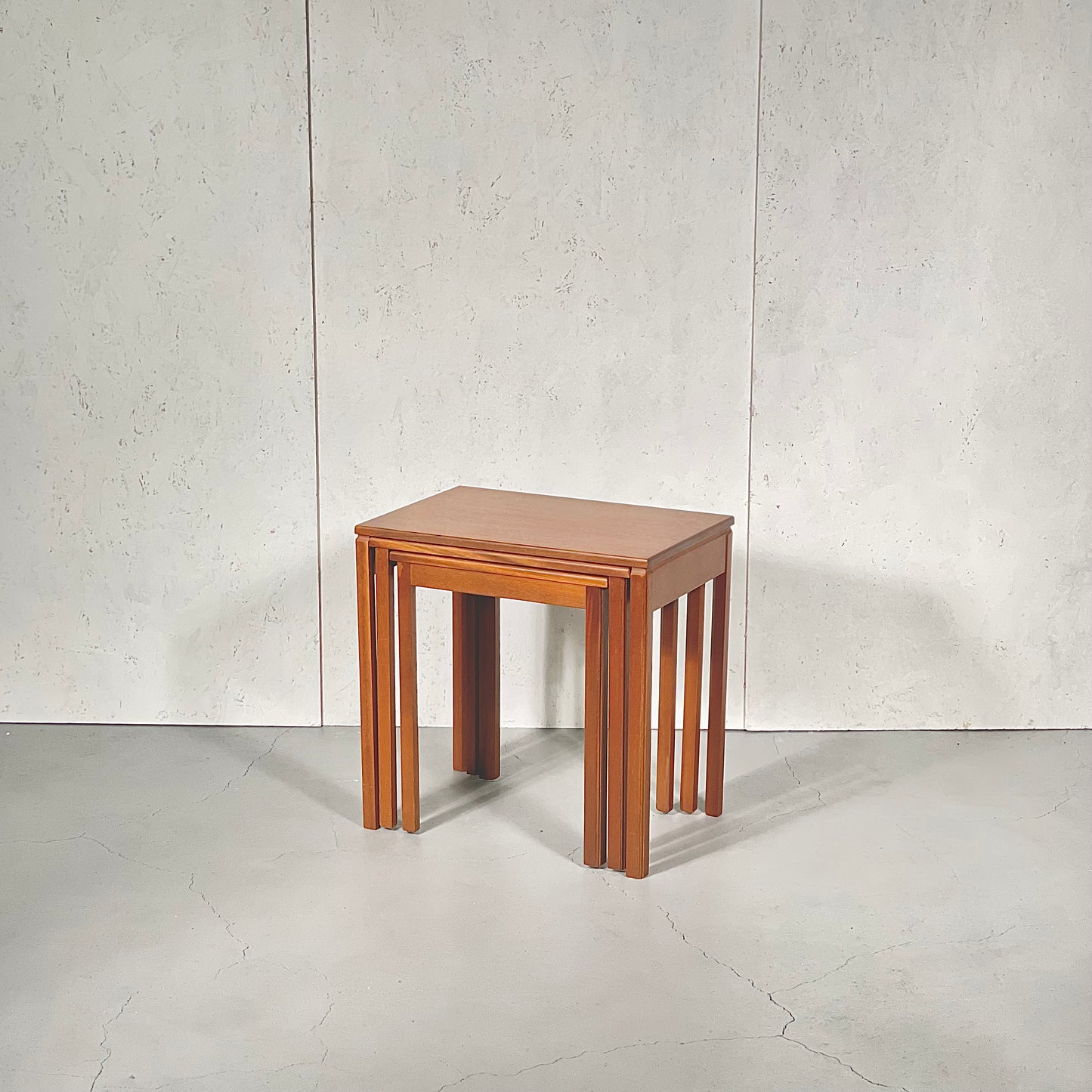 A.H.McINTOSH(マッキントッシュ) / NEST TABLE ネストテーブル – NONOR FURNITURE