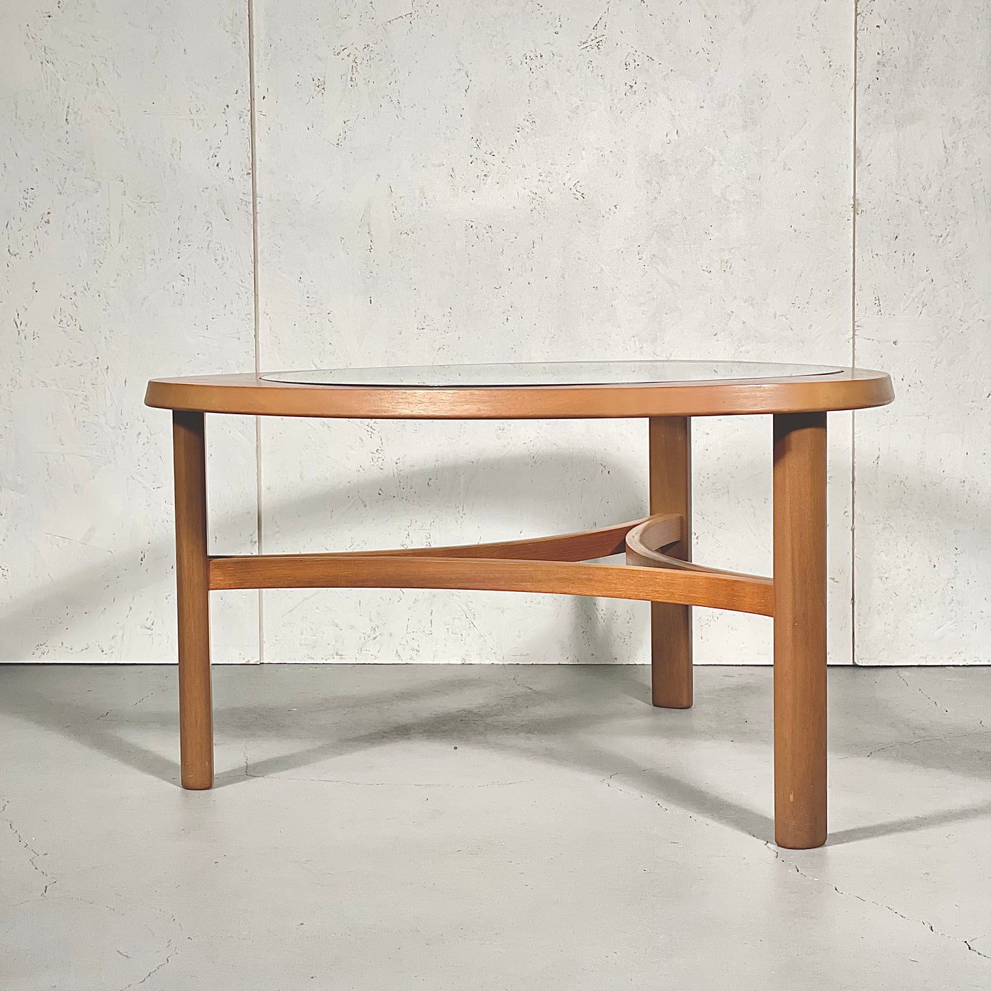 Nathan coffee table ネイサン コーヒーテーブル Nathan(ネイサン) / TRIANGLE COFFEE TABLE トライアングル