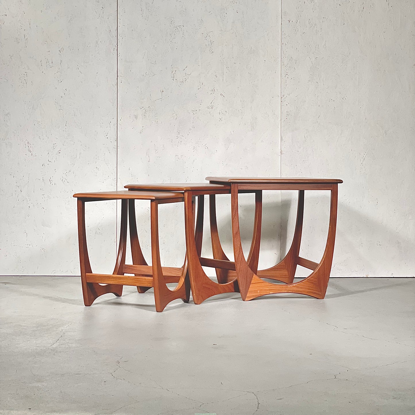 G-PLAN(ジープラン) アストロ ネストテーブル G-PLAN(ジープラン) アストロ ネストテーブル